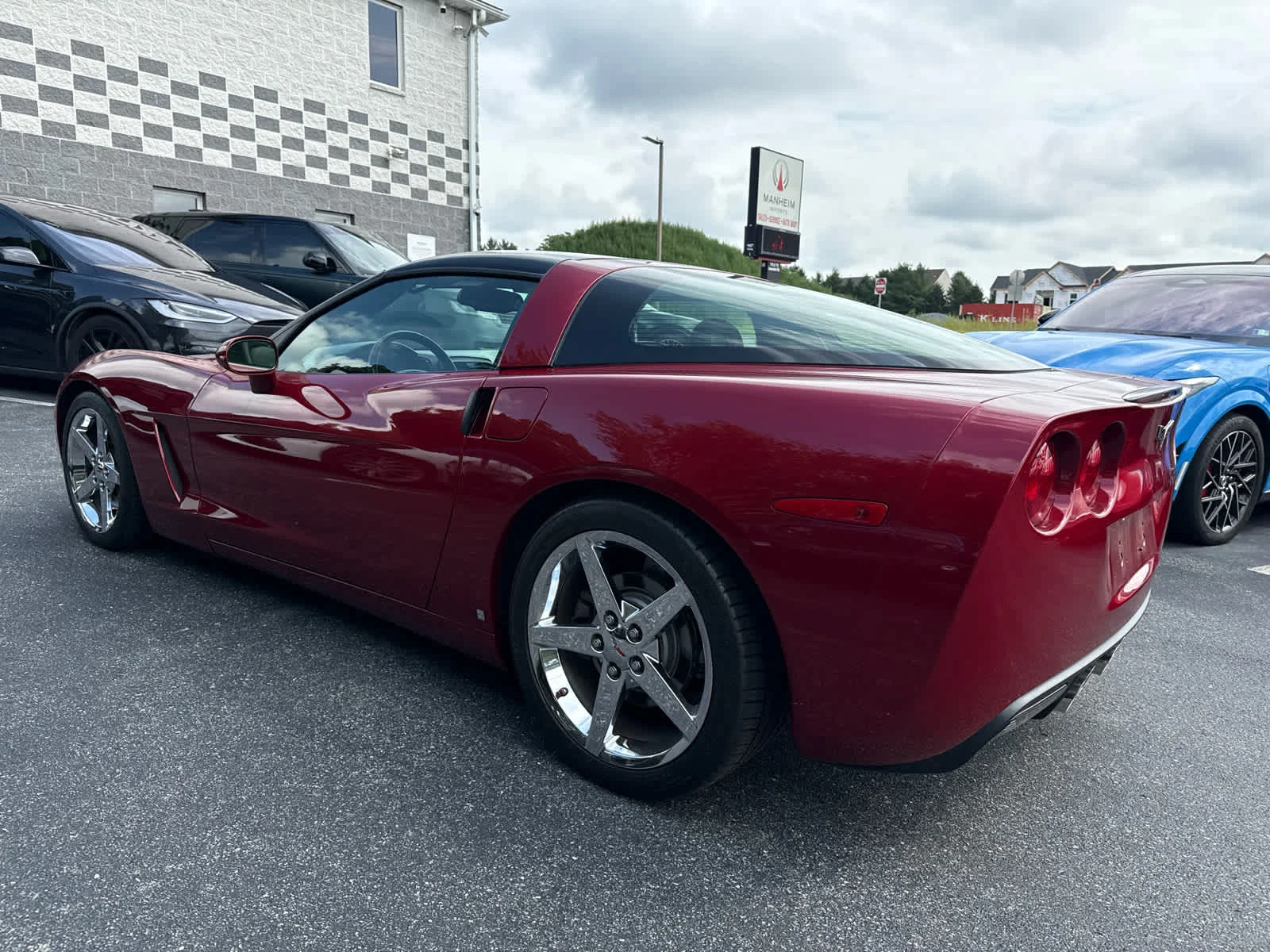 Used 2008 Crystal Red Metallic Tintcoat Chevrolet  image 15