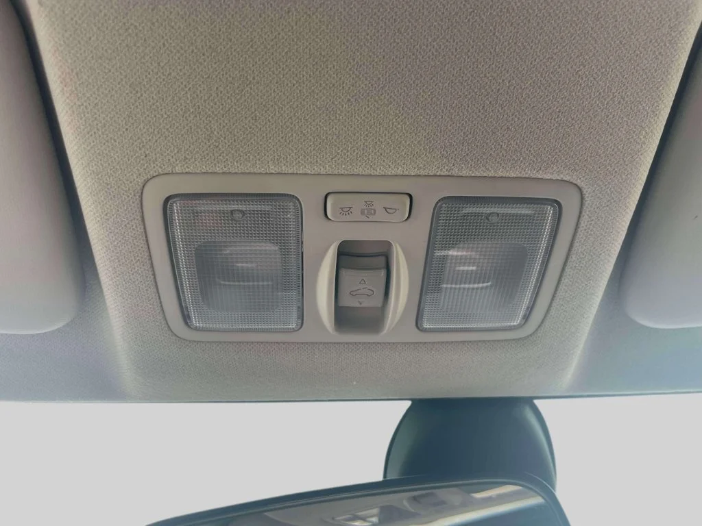 Used 2022 Gray Hyundai SEL image 28