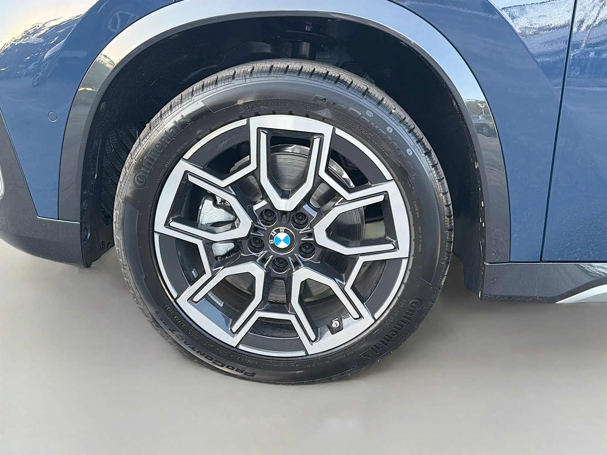 New 2026 Night Dusk Blue Metallic BMW xDrive28i image 41