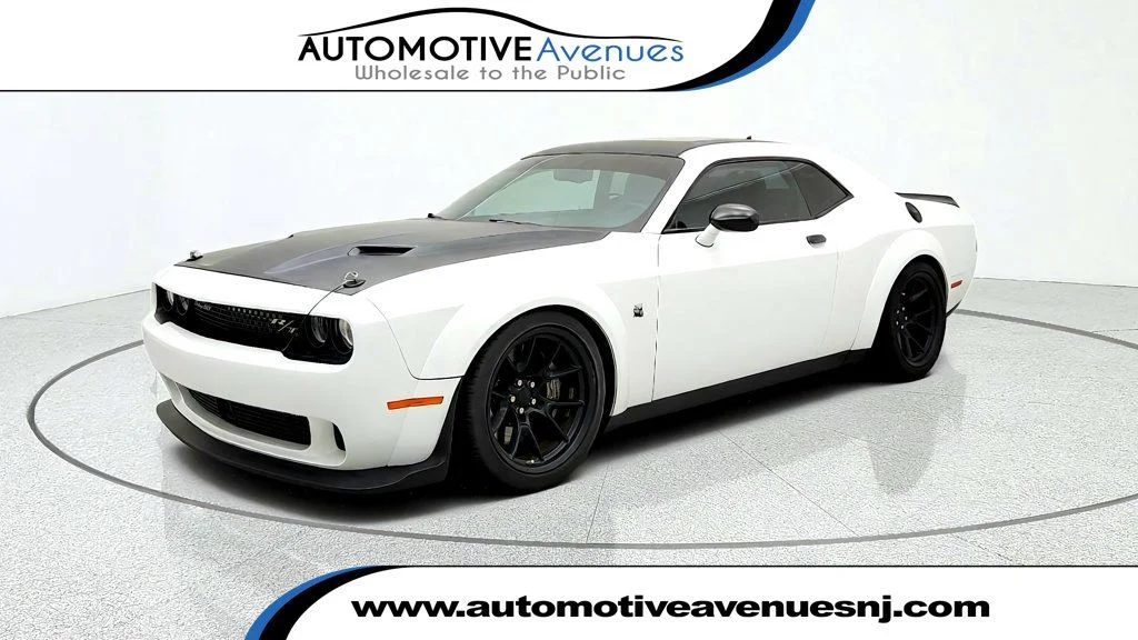 Used 2020 White Knuckle Clearcoat Dodge R/T Scat Pack 50th Ann. Widebody RWD w/ harman/kardon & Sunroof image 1