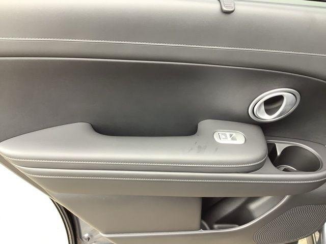 New 2026 Gray Pearl Hyundai SEL Premium image 12