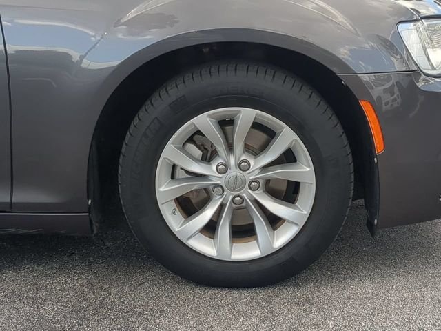 Certified Used 2022 Gray Chrysler Touring image 11