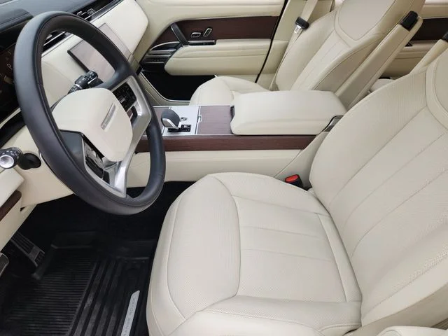 Certified Used 2024 Black Land Rover SE image 13