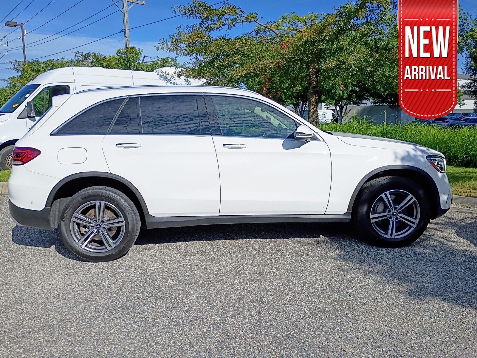 Used 2022 Polar White Mercedes-Benz GLC 300 image 1