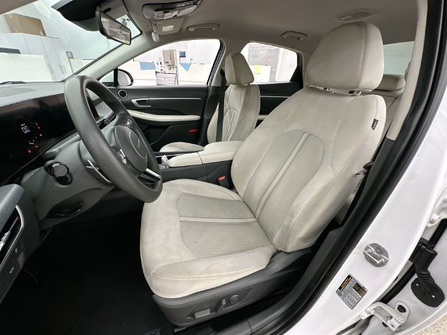 2025 Hyundai Sonata SEL - Photo 9