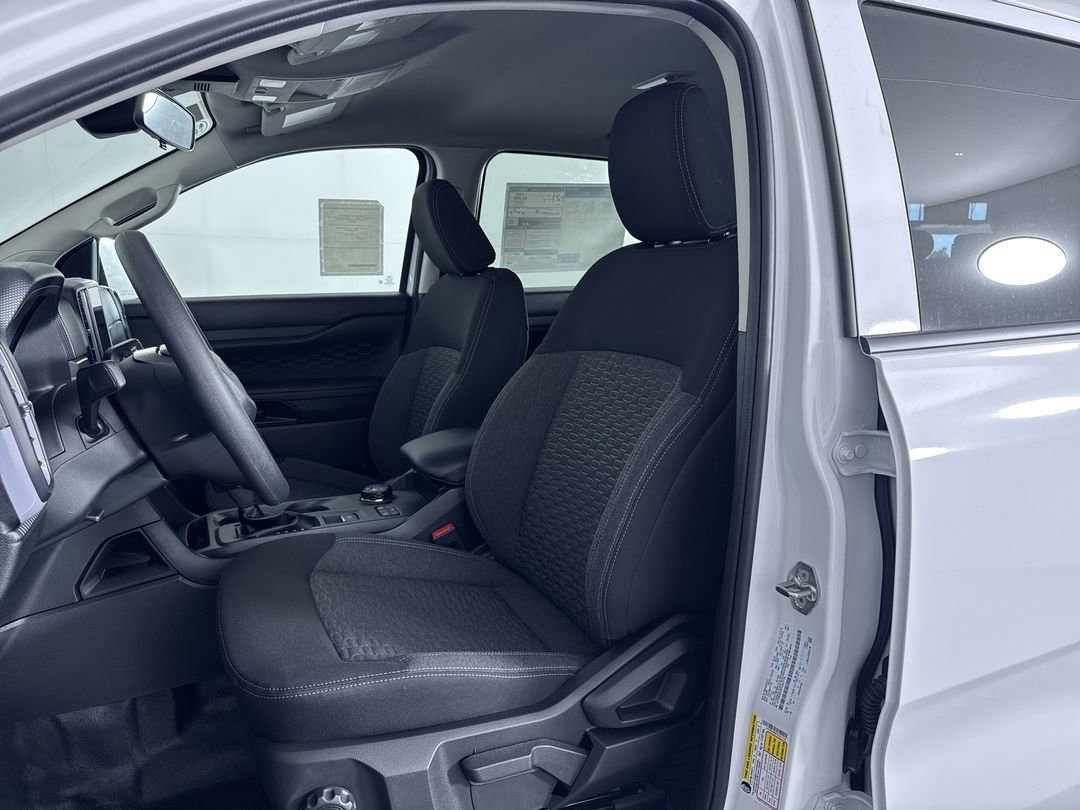New 2026 Oxford White Ford XL image 15