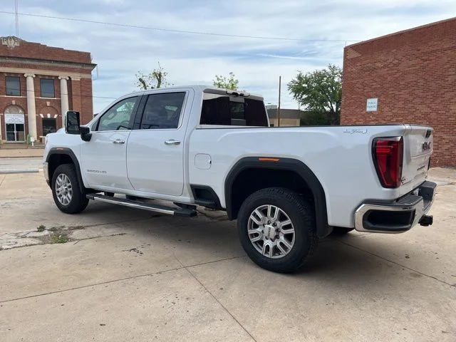 Used 2022 Summit White GMC SLT image 3