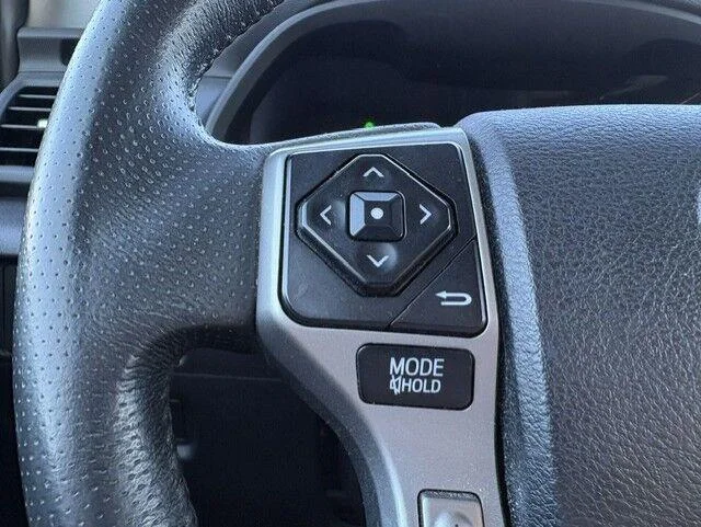 Used 2019 Super White Toyota SR5 image 19