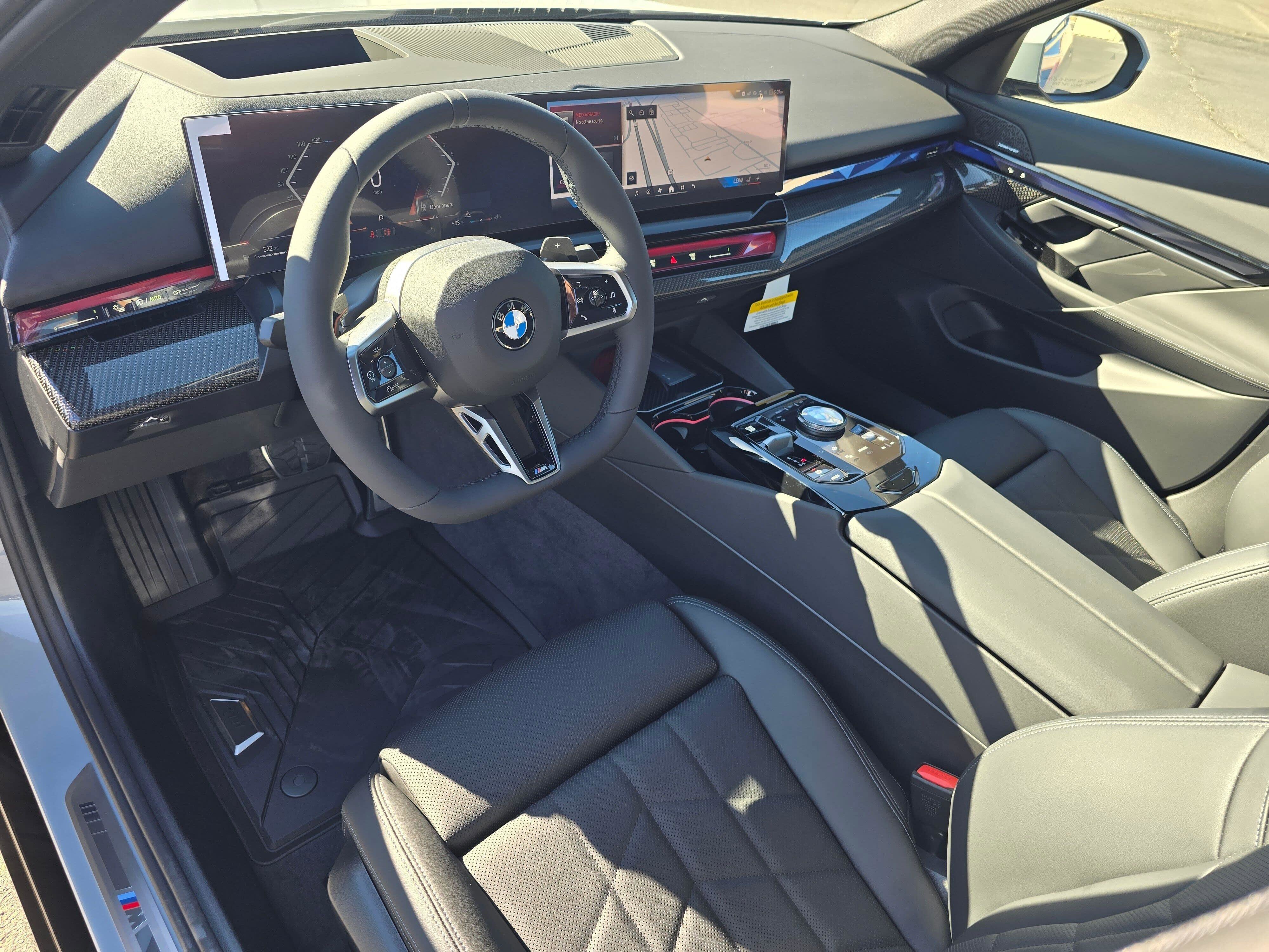 New 2027 Brooklyn Grey Metallic BMW 530i xDrive image 2