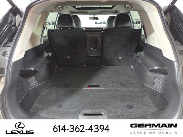 Used 2016 Silver Nissan SL image 22