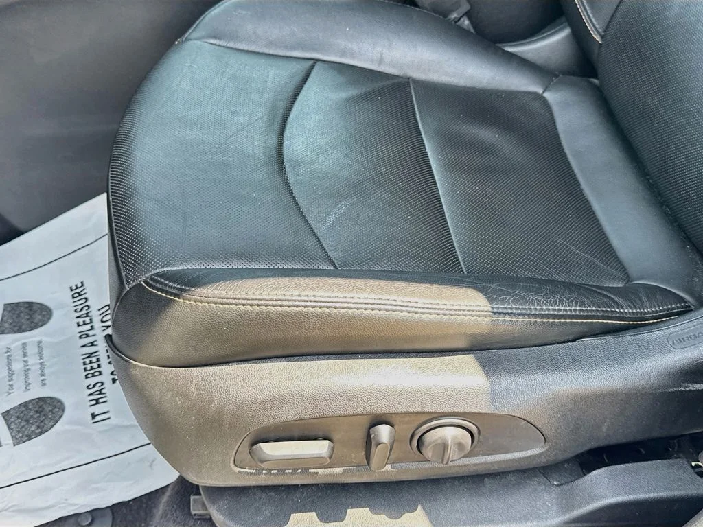 Used 2020 Beige Chevrolet Premier image 22