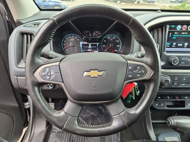 Used 2016 Silver Chevrolet Z71 image 13