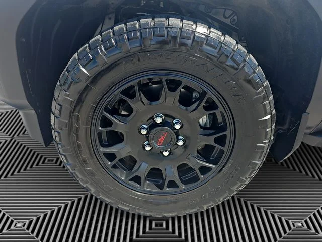 Used 2024 White Toyota 1958 image 12
