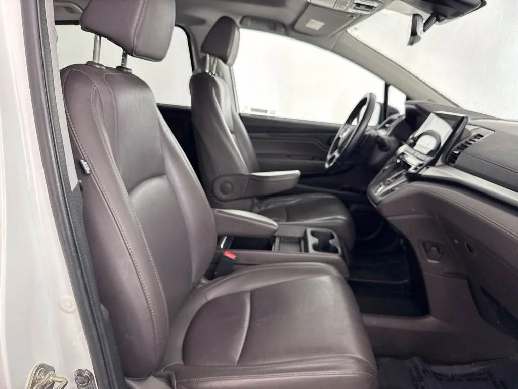 Used 2020 White Honda EX-L image 32