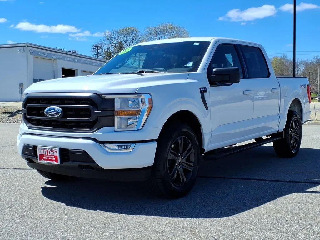 Used 2022 White Ford XLT image 18