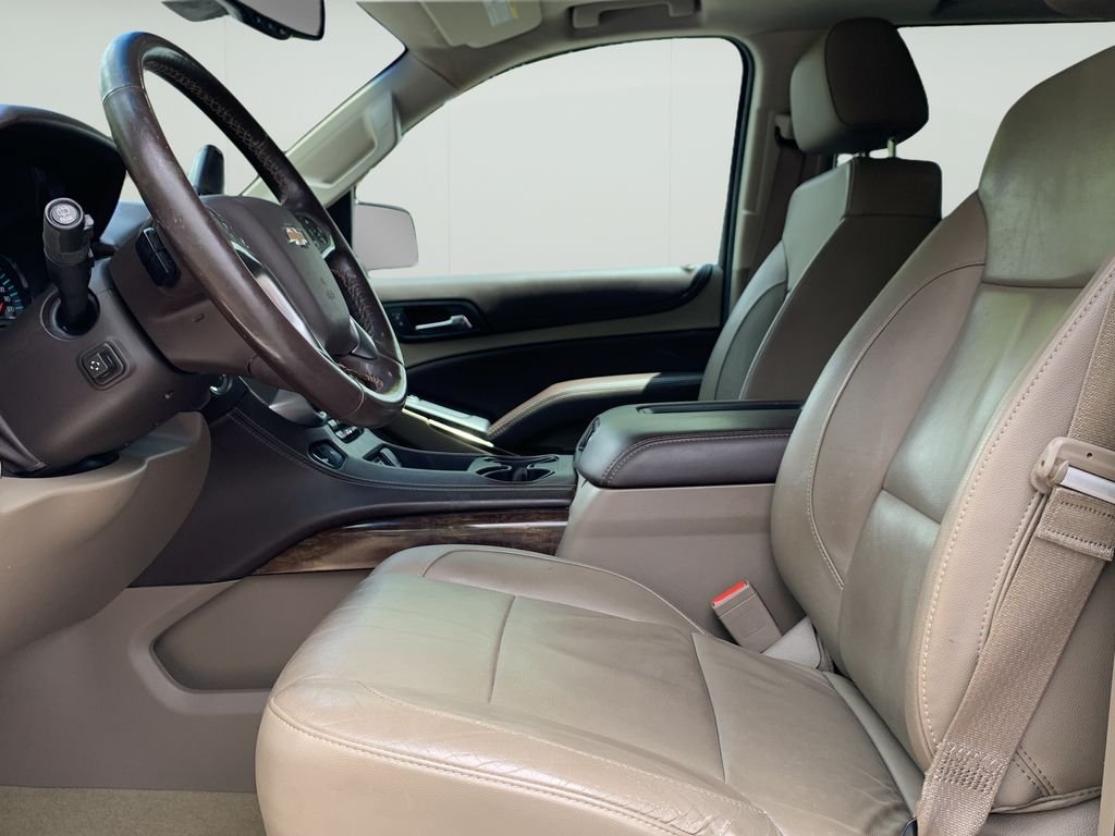 Used 2016 Summit White Chevrolet LT image 19