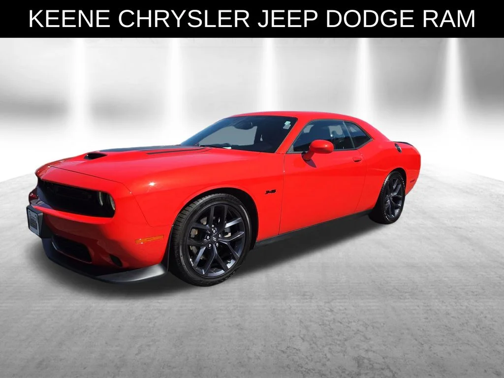 2023 Dodge Challenger R/T's photo