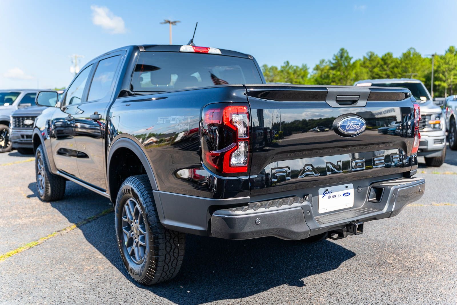 New 2026 Shadow Black Ford XLT image 3