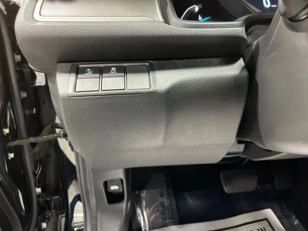 Certified Used 2021 Crystal Black Pearl Honda LX image 13