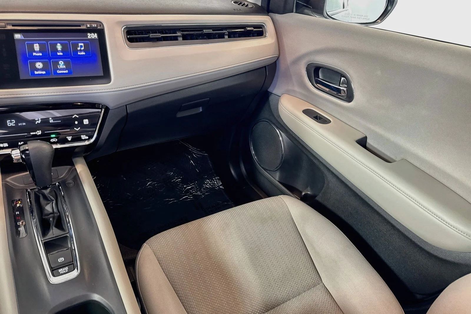 Used 2018 Lunar Silver Metallic Honda EX image 21