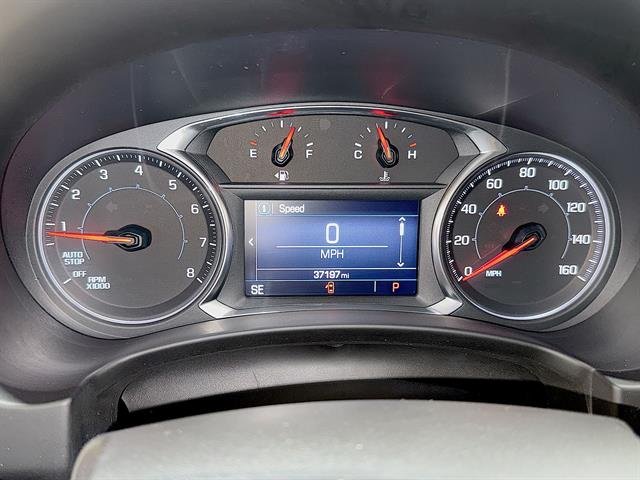 Used 2022 Quicksilver Metallic GMC SLE image 11