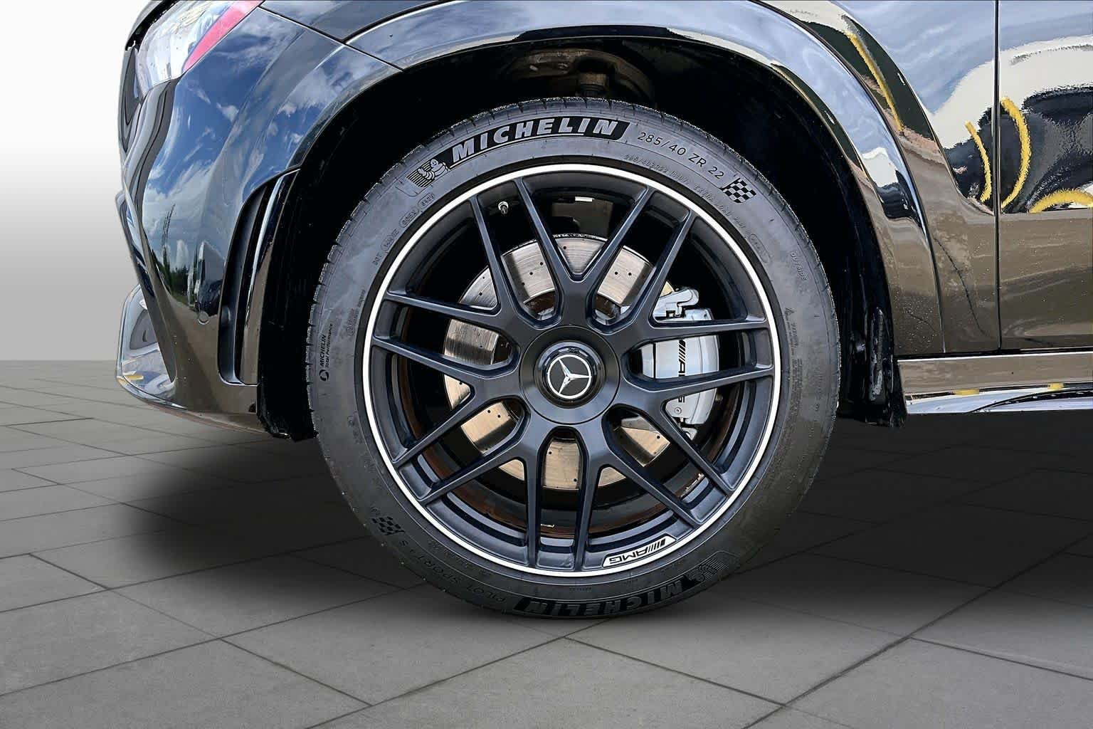 Used 2021 Obsidian Black Metallic Mercedes-Benz AMG® GLE 53 image 11