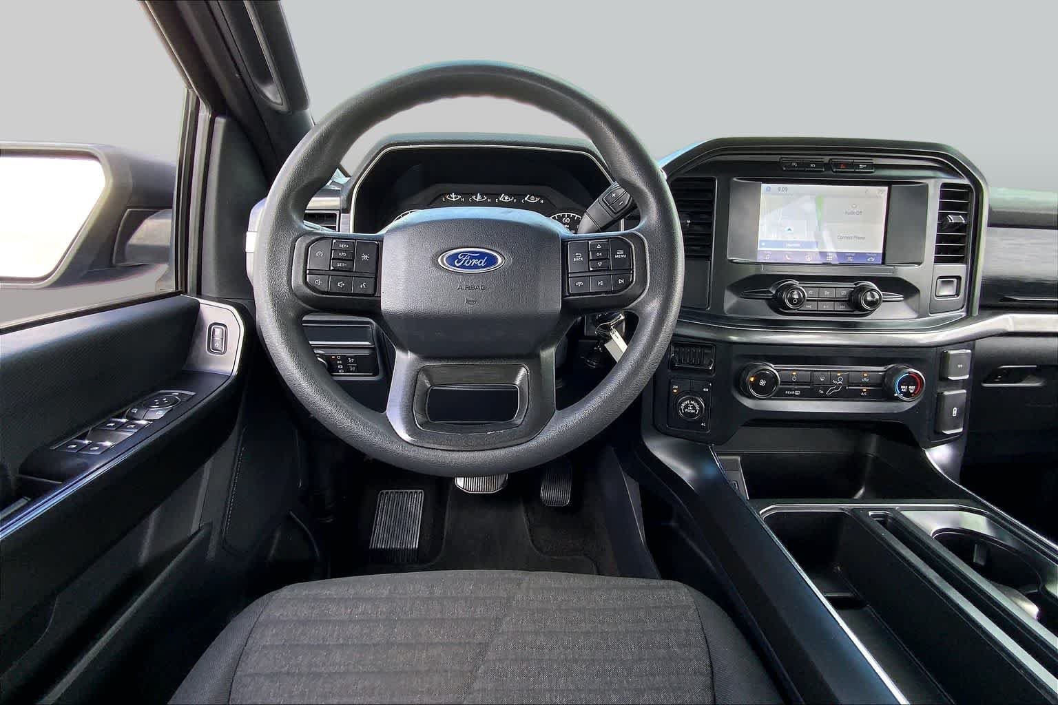 Used 2021 Velocity Blue Ford XL image 6