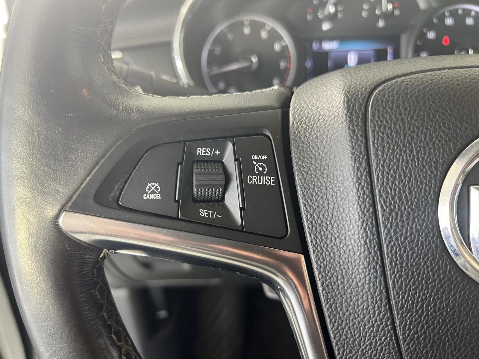 Used 2019 Summit White Buick Sport Touring image 15