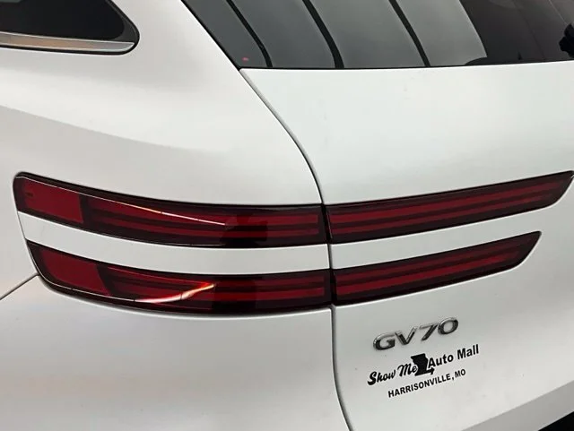 2023 GENESIS GV70 Standard - Photo 24