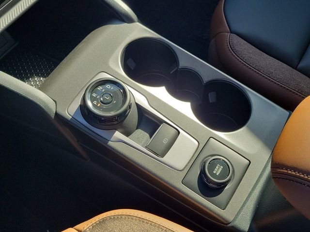 New 2026 Space White Metallic Ford Outer Banks® image 11
