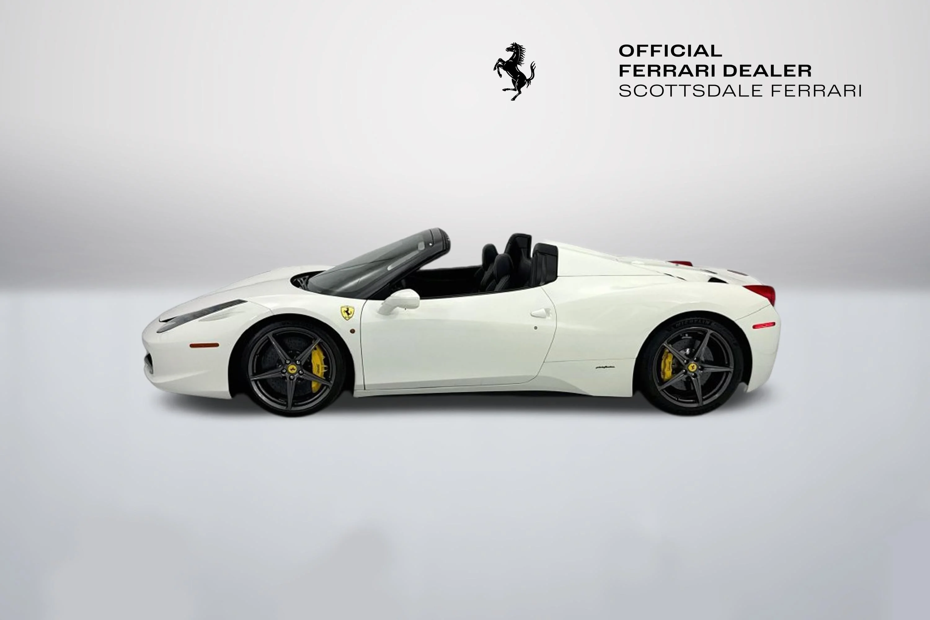 Used 2014 Bianco Avus Ferrari Base image 9