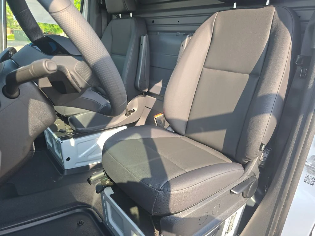 New 2026 Arctic White Mercedes-Benz Cargo 170 WB image 17