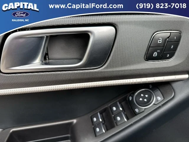 Used 2025 Black Ford ST-Line image 21