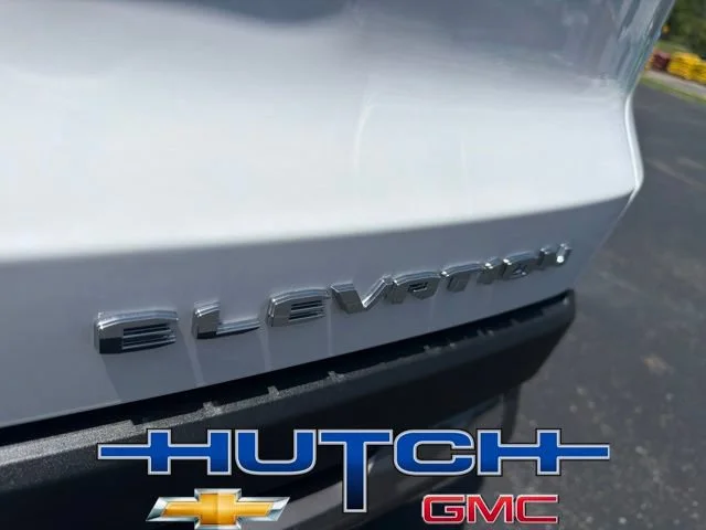 New 2026 Summit White GMC Elevation image 14
