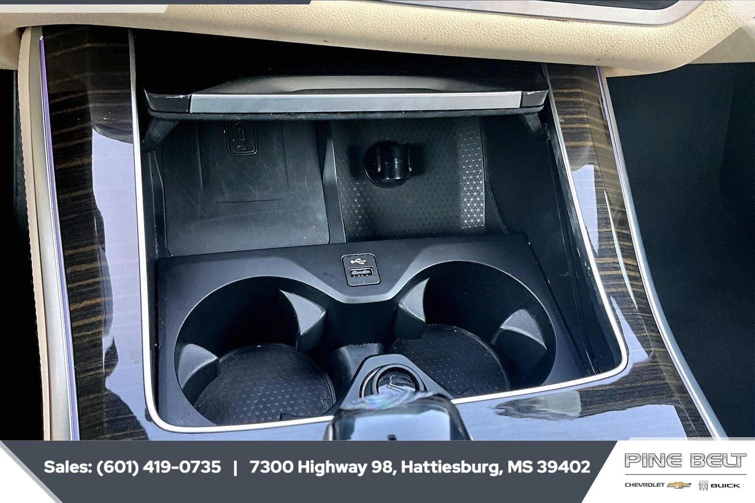 Used 2019 Mineral White Metallic BMW xDrive40i image 24