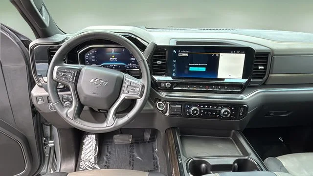 Used 2024 Gray Chevrolet ZR2 image 11