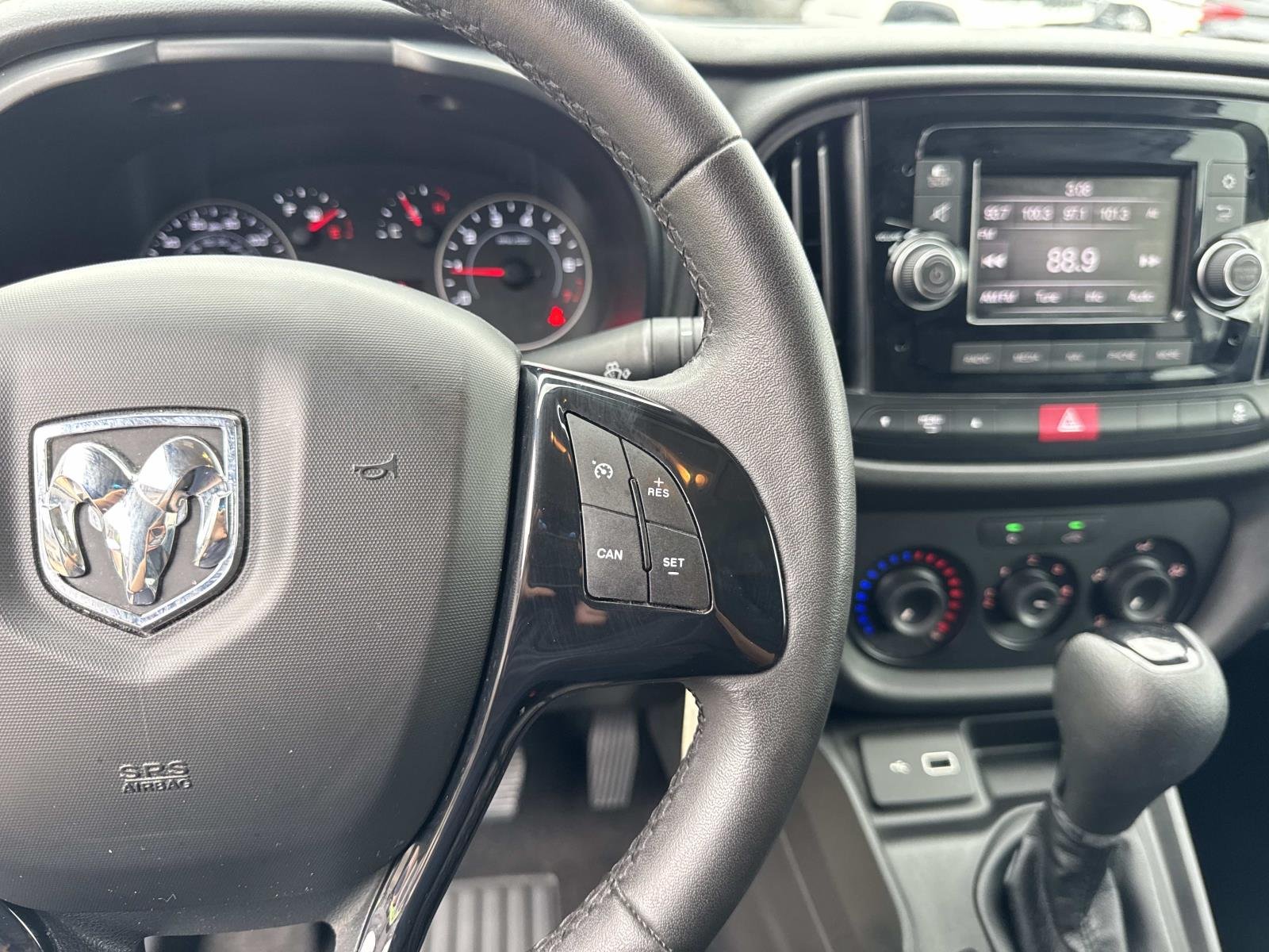 Used 2022 Bright White Ram Tradesman image 22