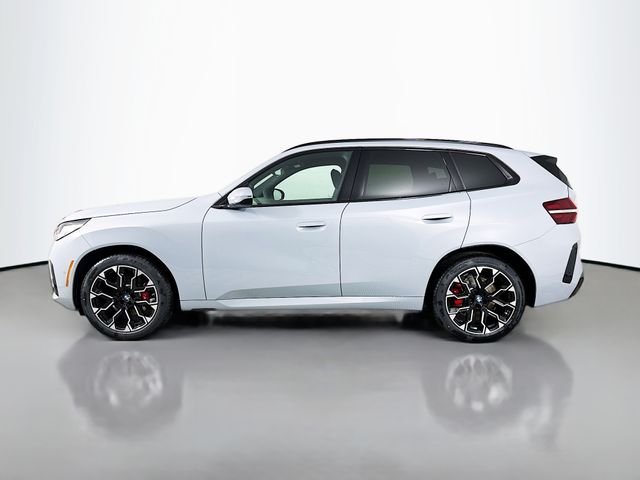 New 2026 Gray Metallic BMW 30 xDrive image 4