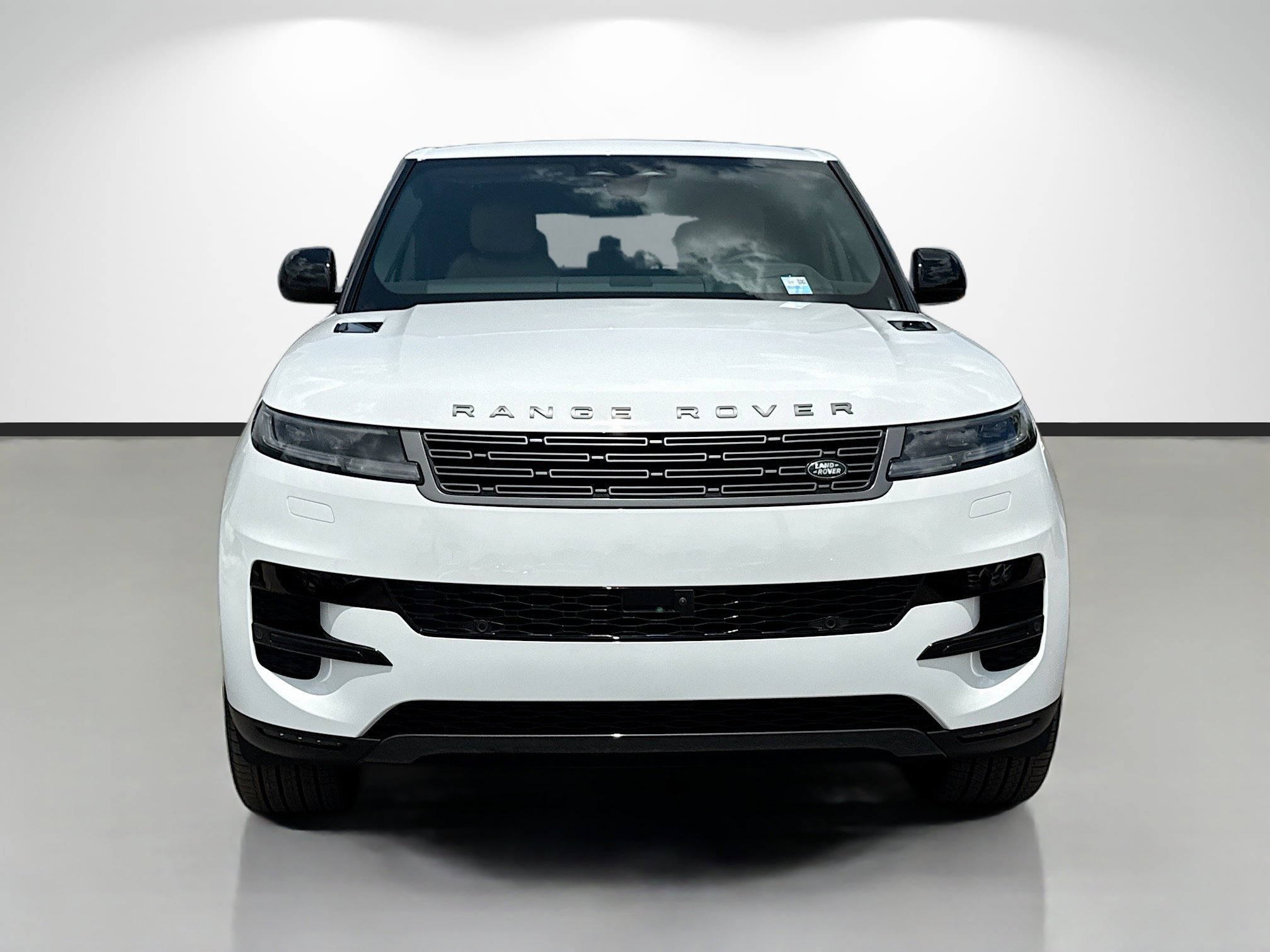 New 2026 Fuji White LAND ROVER SE image 8