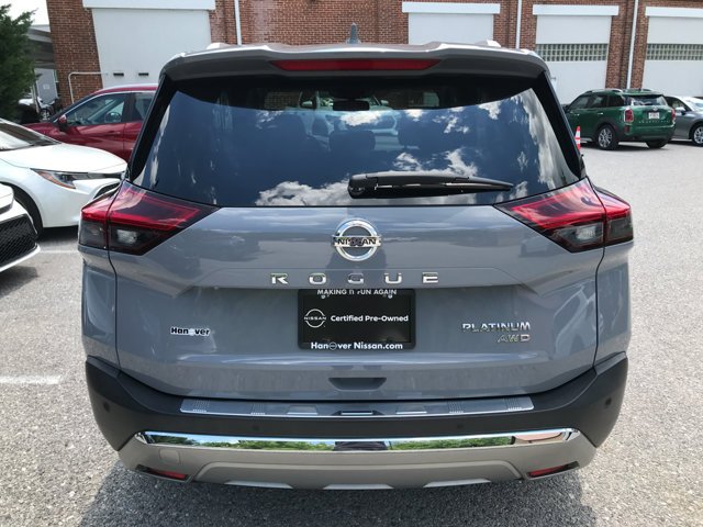 Certified Used 2021 Boulder Gray Pearl Nissan Platinum image 6