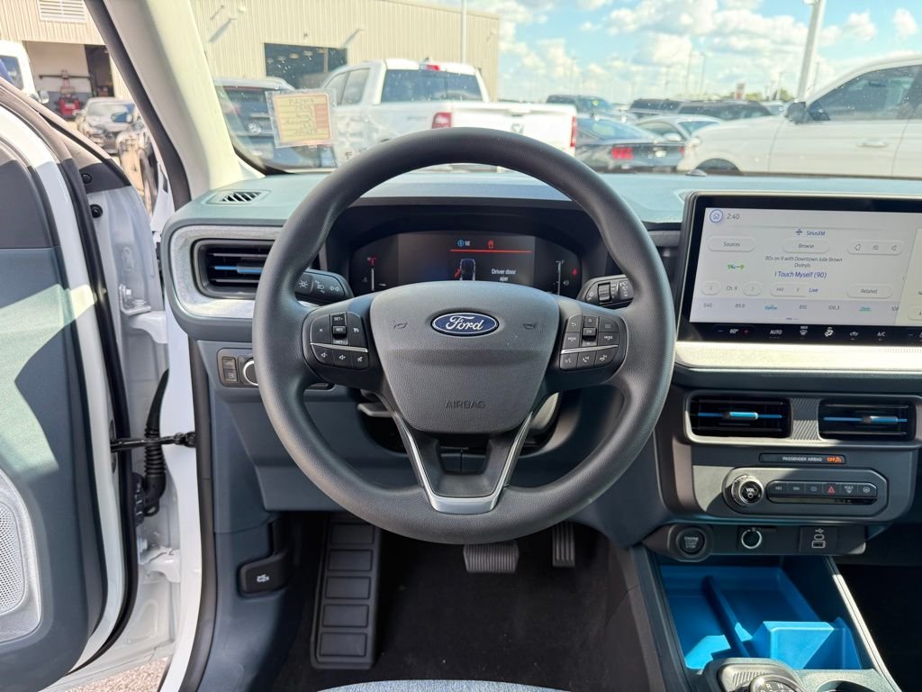 2025 Ford Maverick XLT - Photo 14