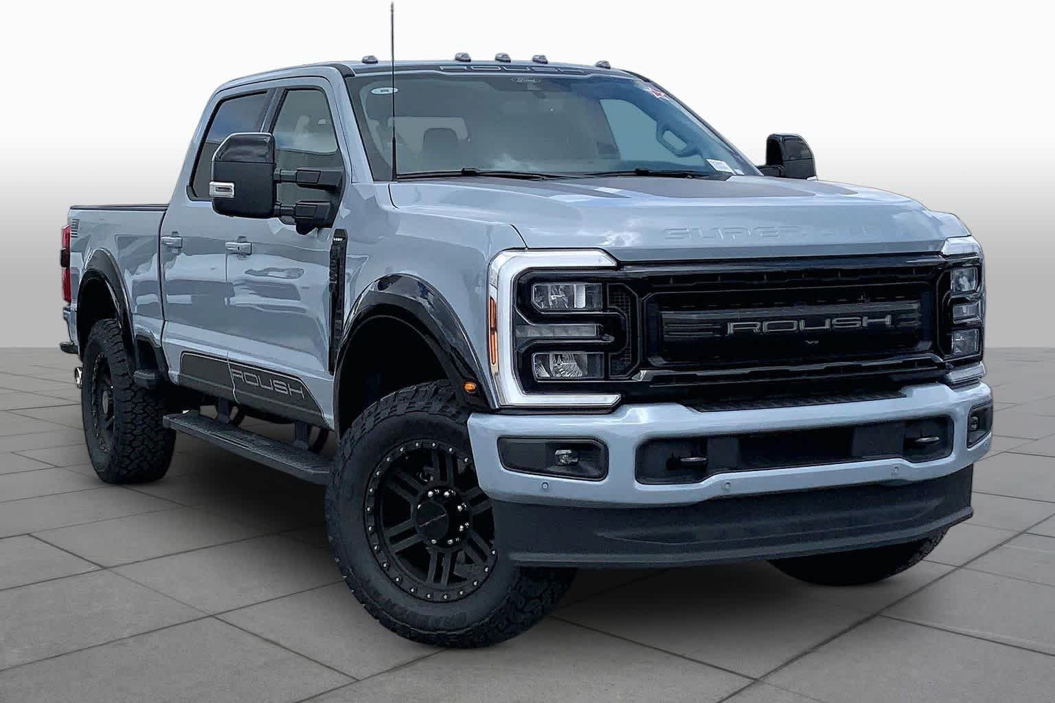 New 2026 Glacier Gray Metallic Tri-Coat Ford F-250® Lariat® image 2