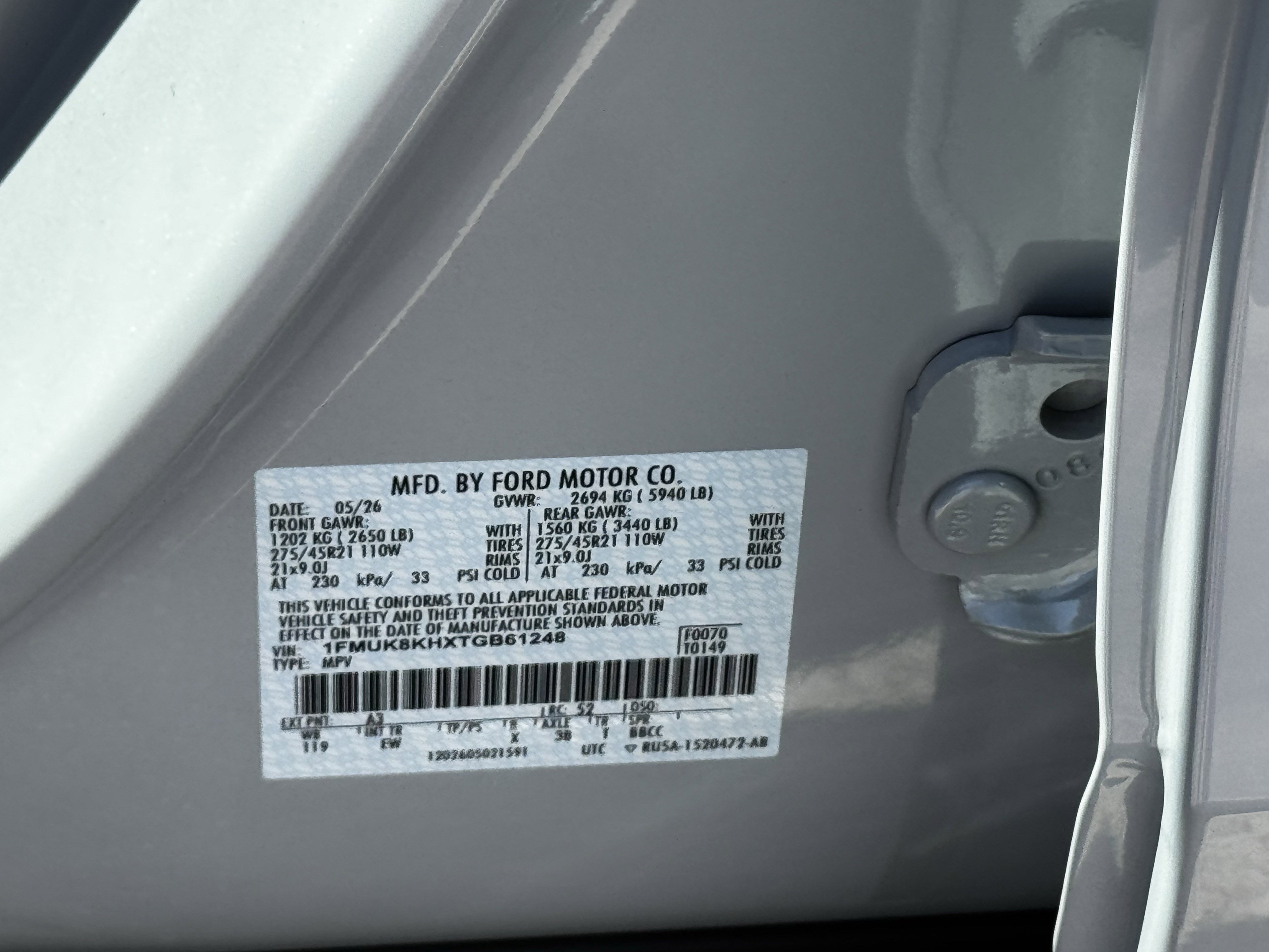 New 2026 Space White Metallic Ford ST-Line image 22
