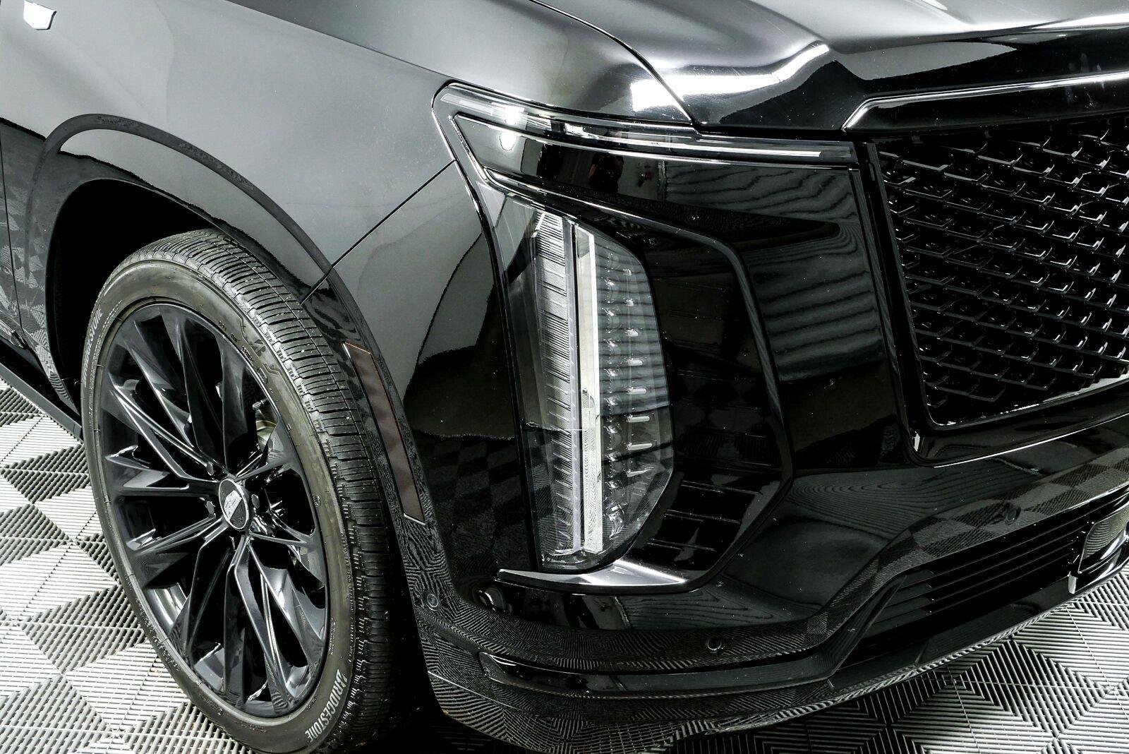 Used 2025 Black Raven Cadillac Sport Platinum image 41