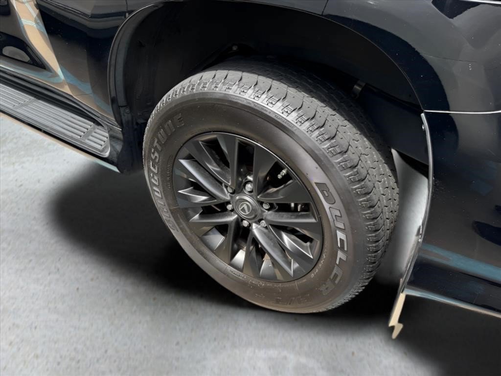 Certified Used 2023 Onyx Black Lexus GX 460 Premium image 8
