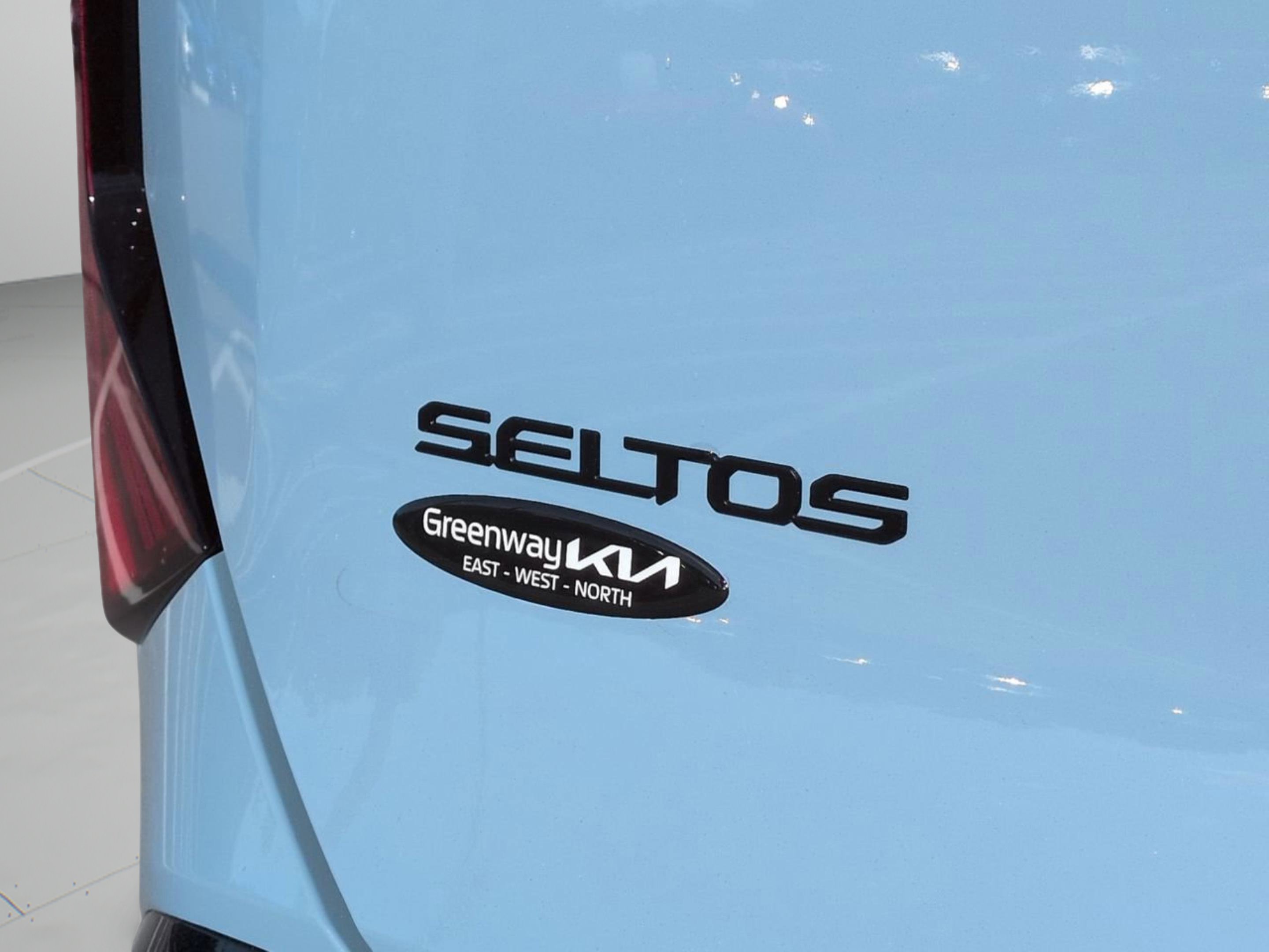 New 2027 Frost Blue Kia X-Line SX image 13