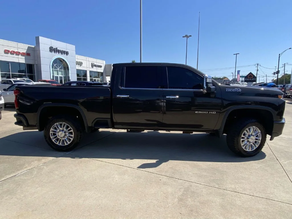 Used 2020 Brown Chevrolet High Country image 10