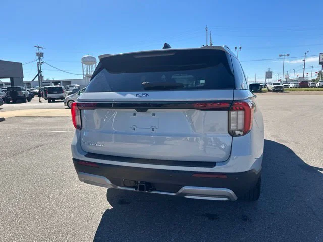 New 2027 Avalanche Gray Ford Platinum™ image 20