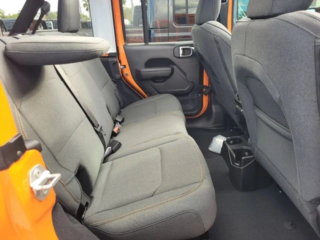 2025 Jeep Wrangler 4-Door Sport S - Photo 13