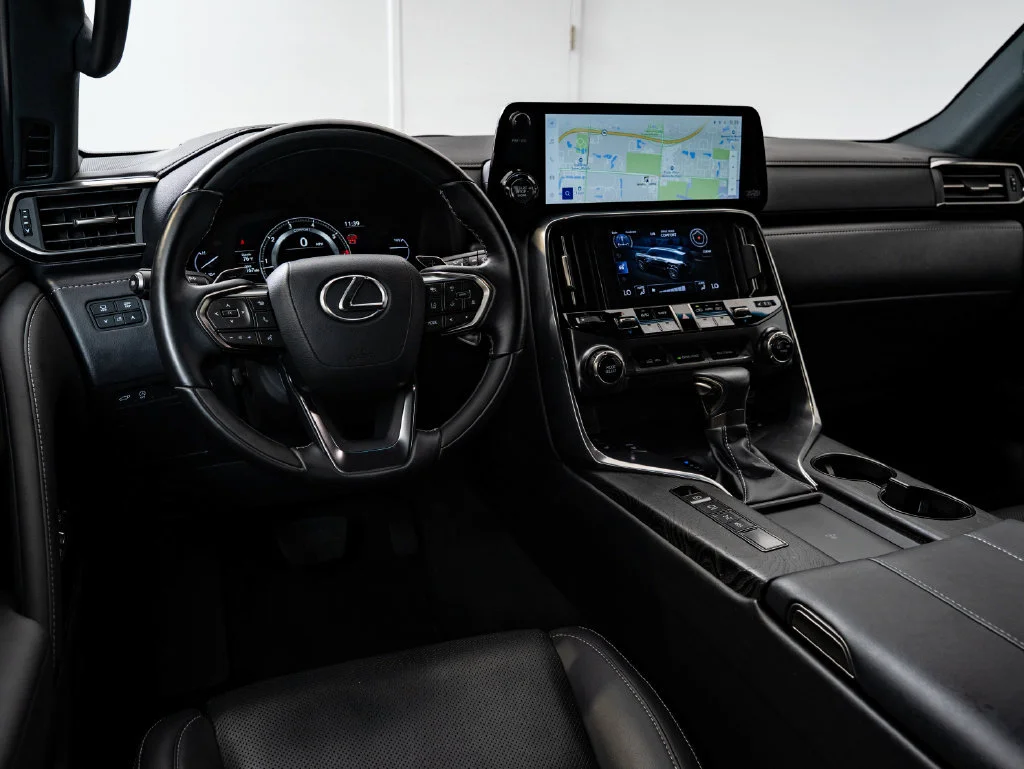 Used 2024 Manganese Luster Lexus 600 Luxury image 4